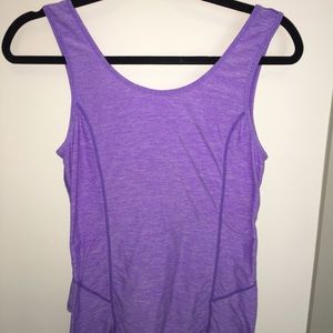 Lululemon ruffle workout top size 6